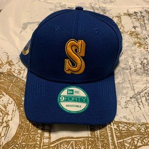 Seattle Mariners adjustable hat